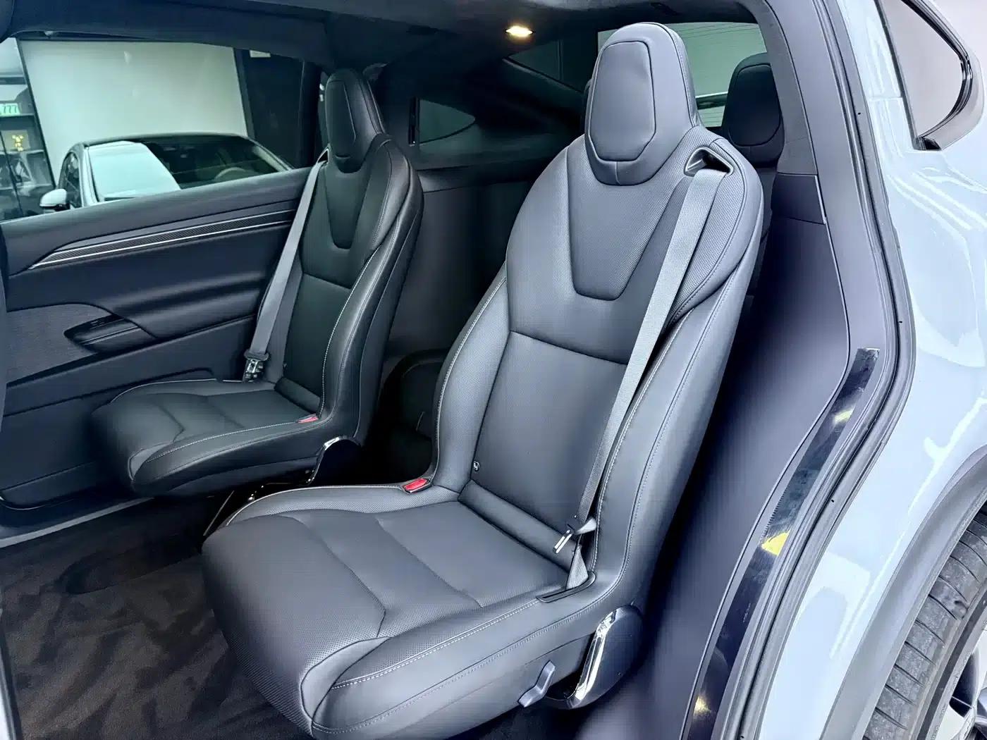 2023 Model X Tri-Motor All-Wheel Drive Plaid Edition — миниатюра 6