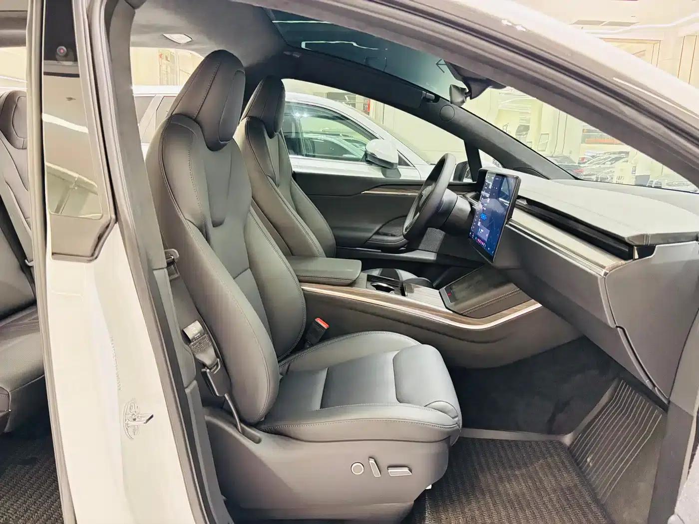 2023 Model X Dual Motor All-Wheel Drive — миниатюра 6