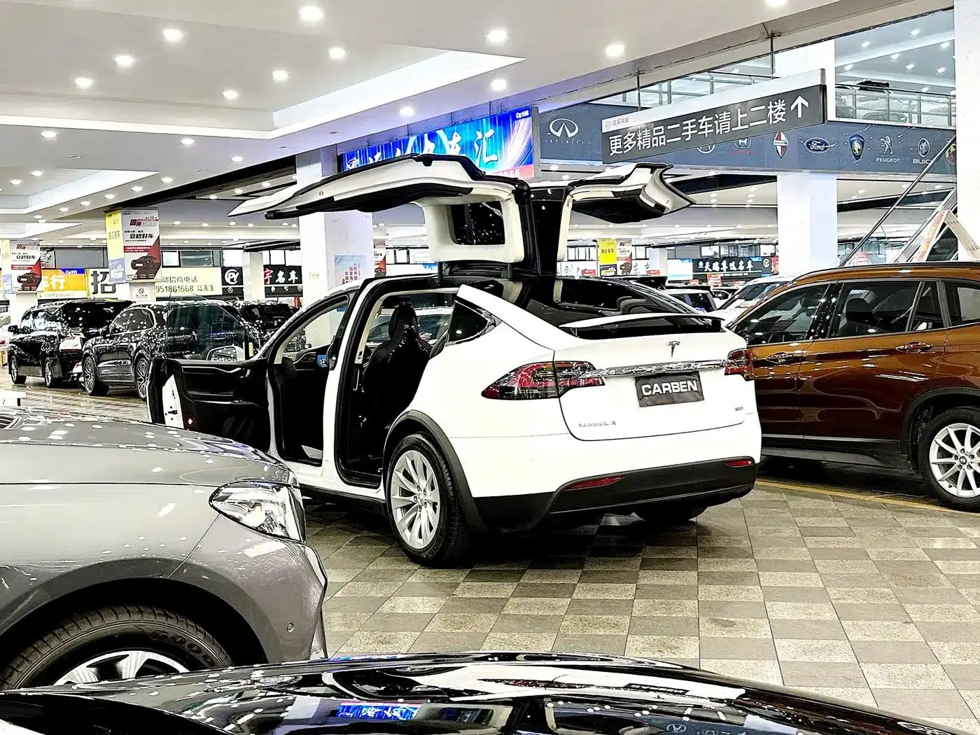 2016 Model X 90D — миниатюра 3