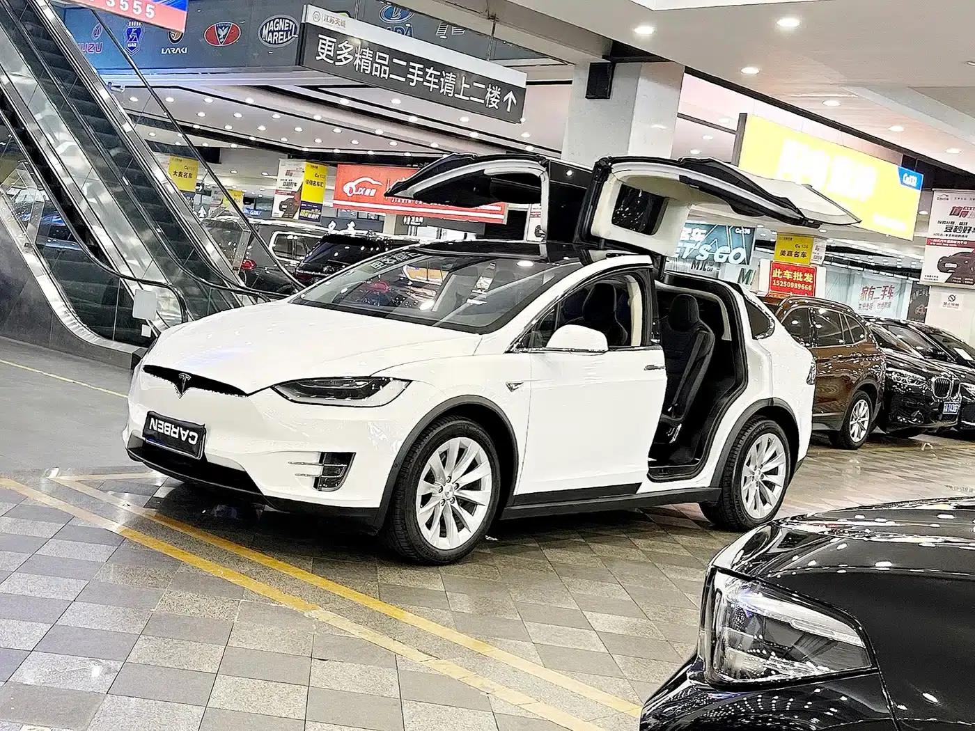 2016 Model X 90D — миниатюра 4