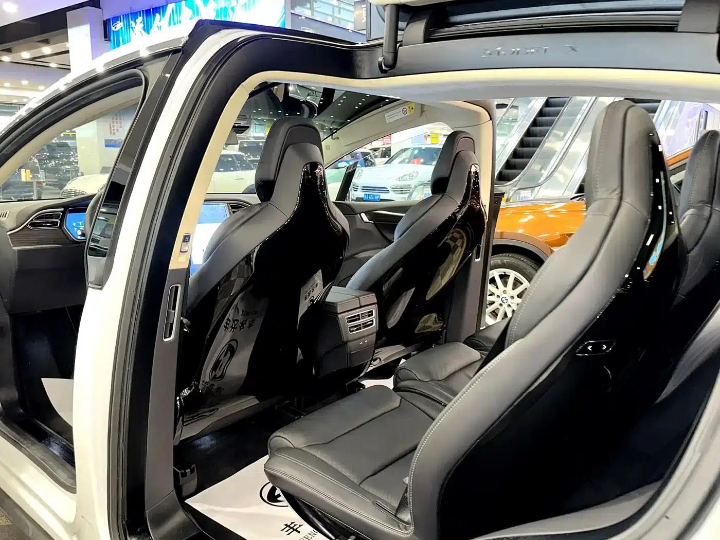 2016 Model X 90D — миниатюра 8
