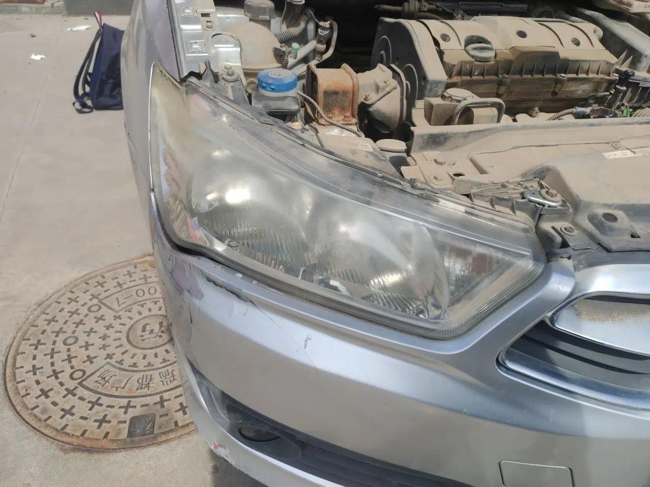 Citroen C-Quatre 2012 Sedan 1.6L Manual Prestige Model — миниатюра 7