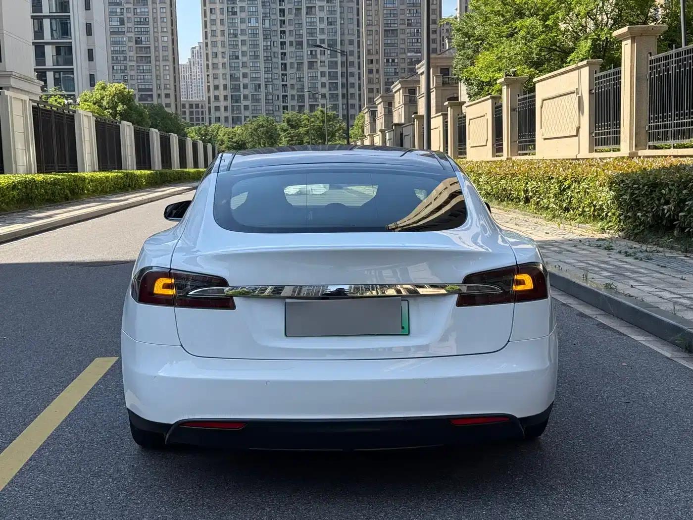 2014 Model S 85 — миниатюра 7