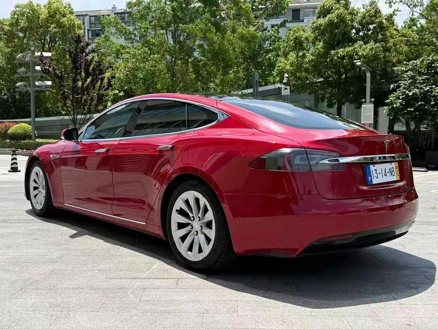 2016 Model S 75D — миниатюра 8