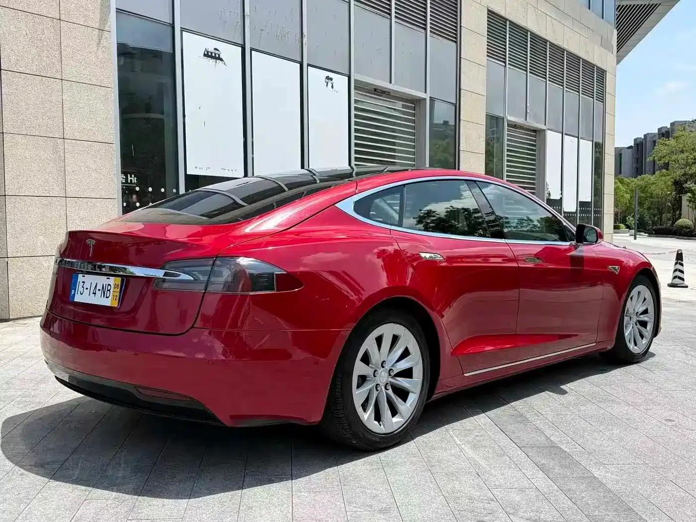 2016 Model S 75D — миниатюра 10