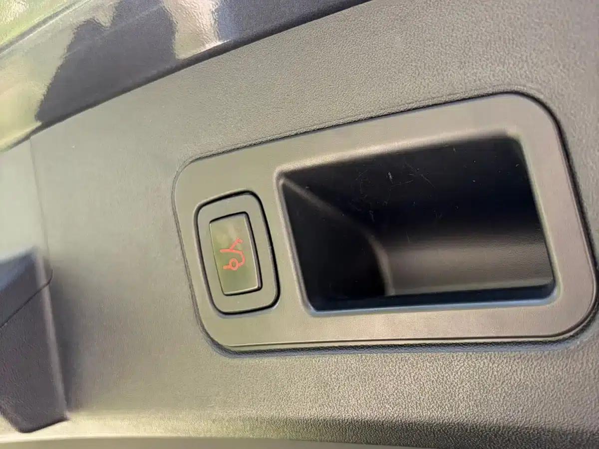 2016 Model S 75 — миниатюра 11
