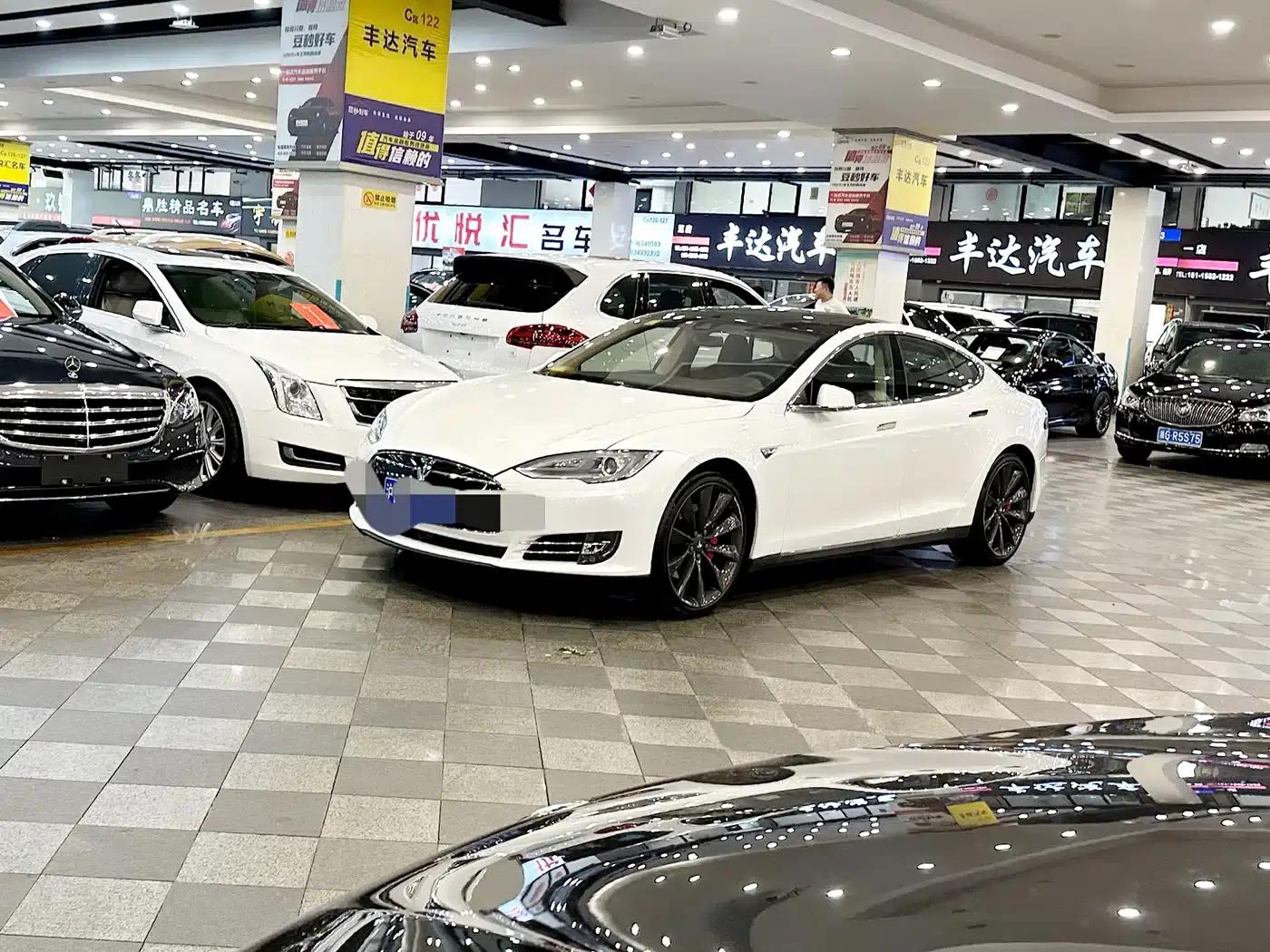 2014 Model S P85 — миниатюра 1