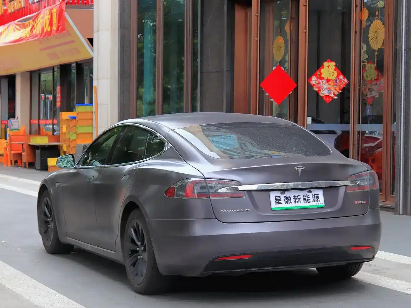 2016 Model S P90D — миниатюра 17
