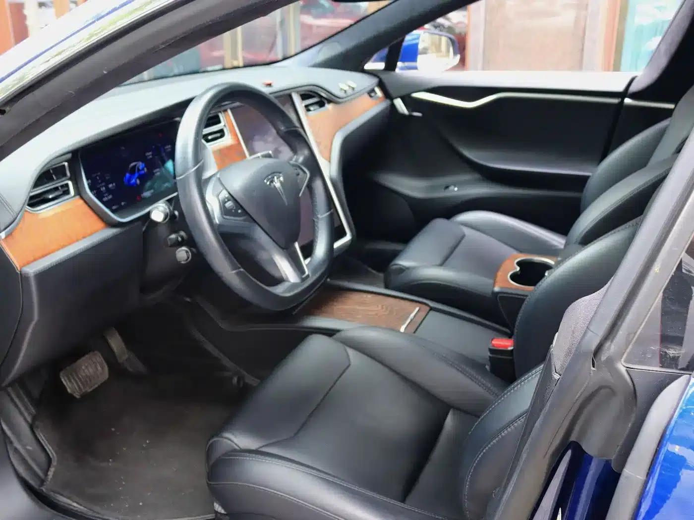 2017 Model S 75D Standard Range — миниатюра 4