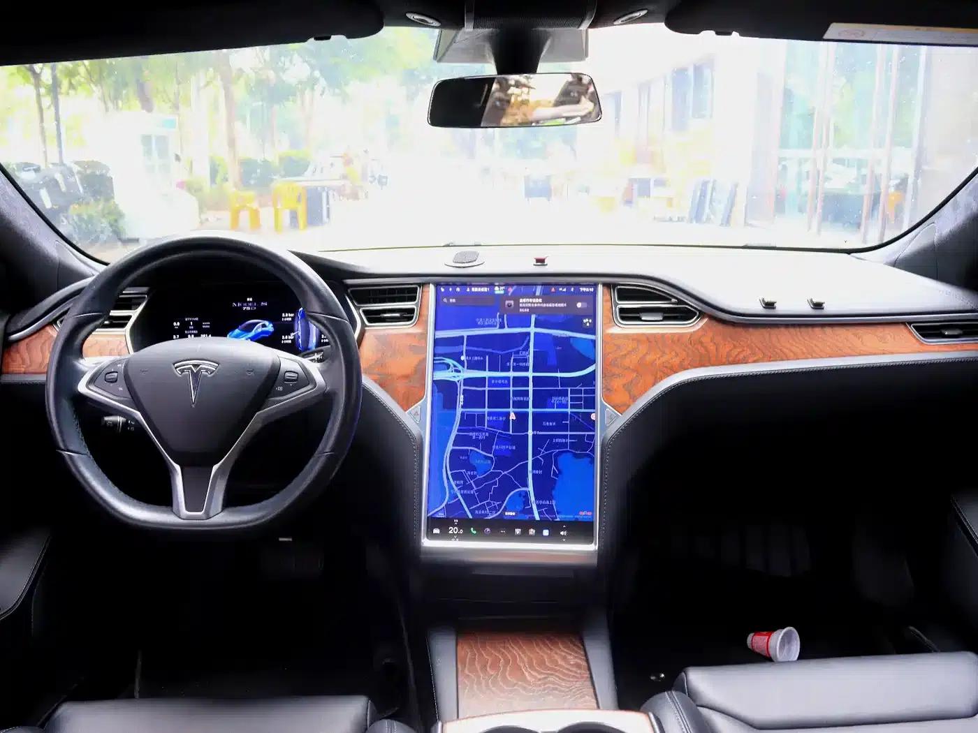 2017 Model S 75D Standard Range — миниатюра 7