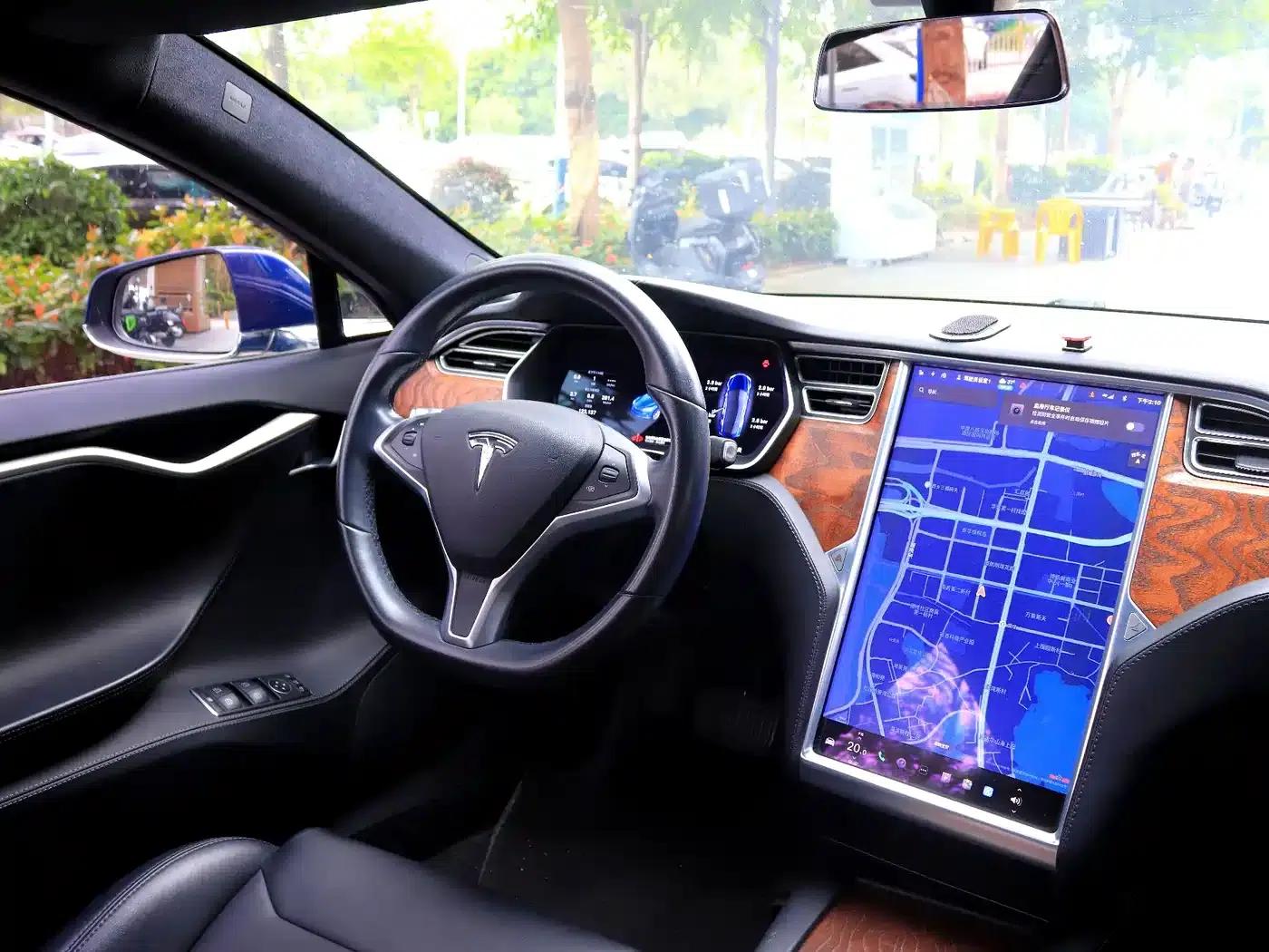 2017 Model S 75D Standard Range — миниатюра 8