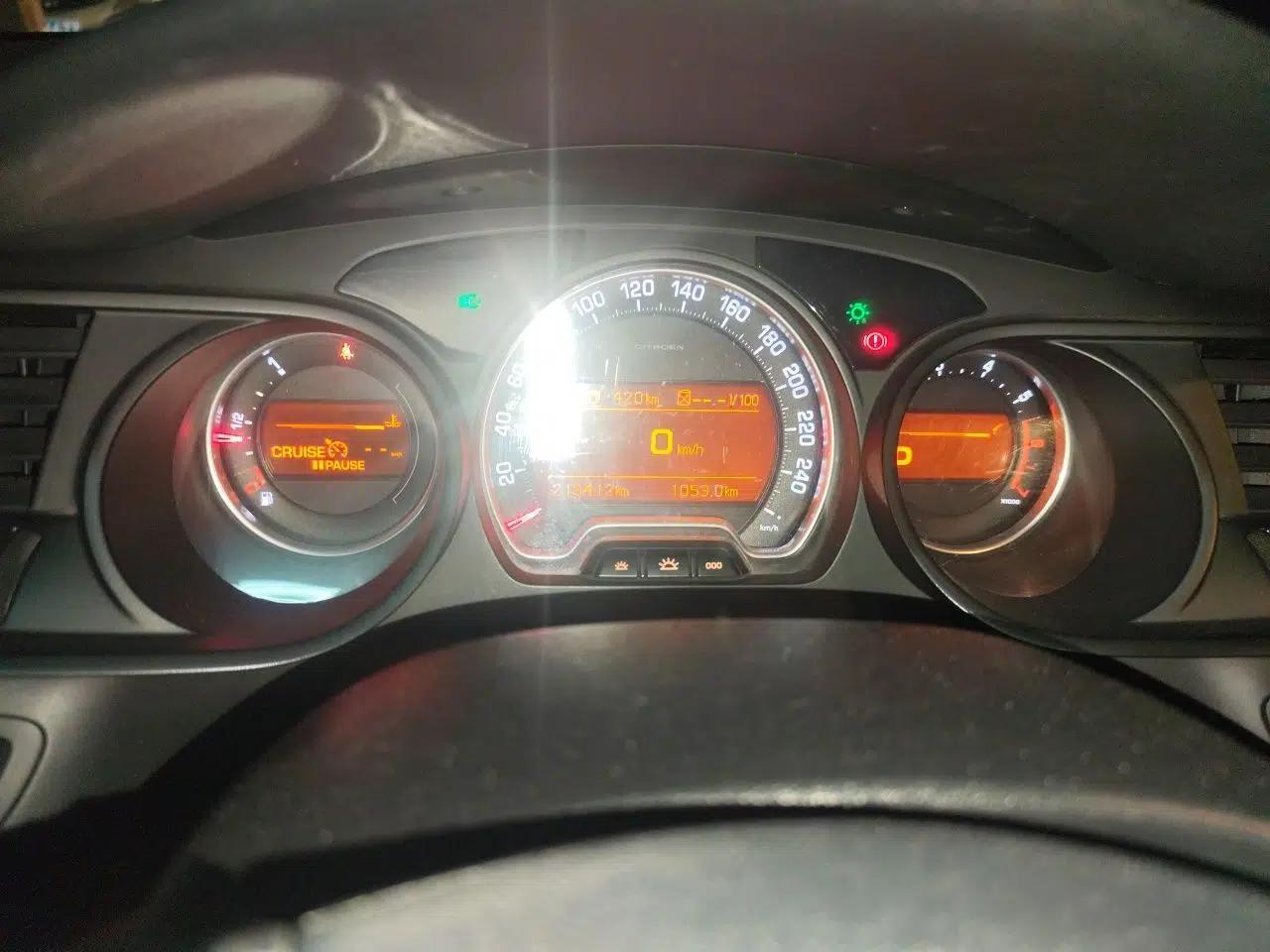 Citroen C5 2013 2.3L Automatic Zunyu Model — миниатюра 12