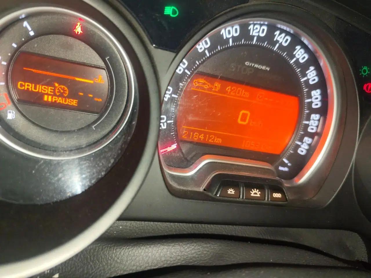Citroen C5 2013 2.3L Automatic Zunyu Model — миниатюра 13