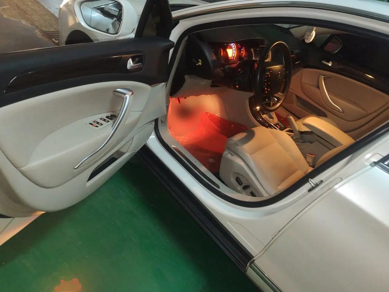 Citroen C5 2013 2.3L Automatic Zunyu Model — миниатюра 17