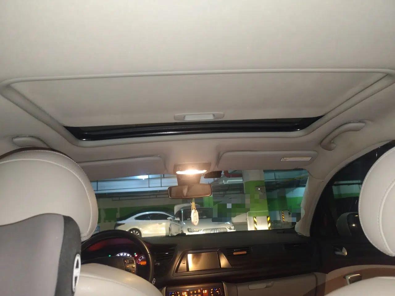 Citroen C5 2013 2.3L Automatic Zunyu Model — миниатюра 19