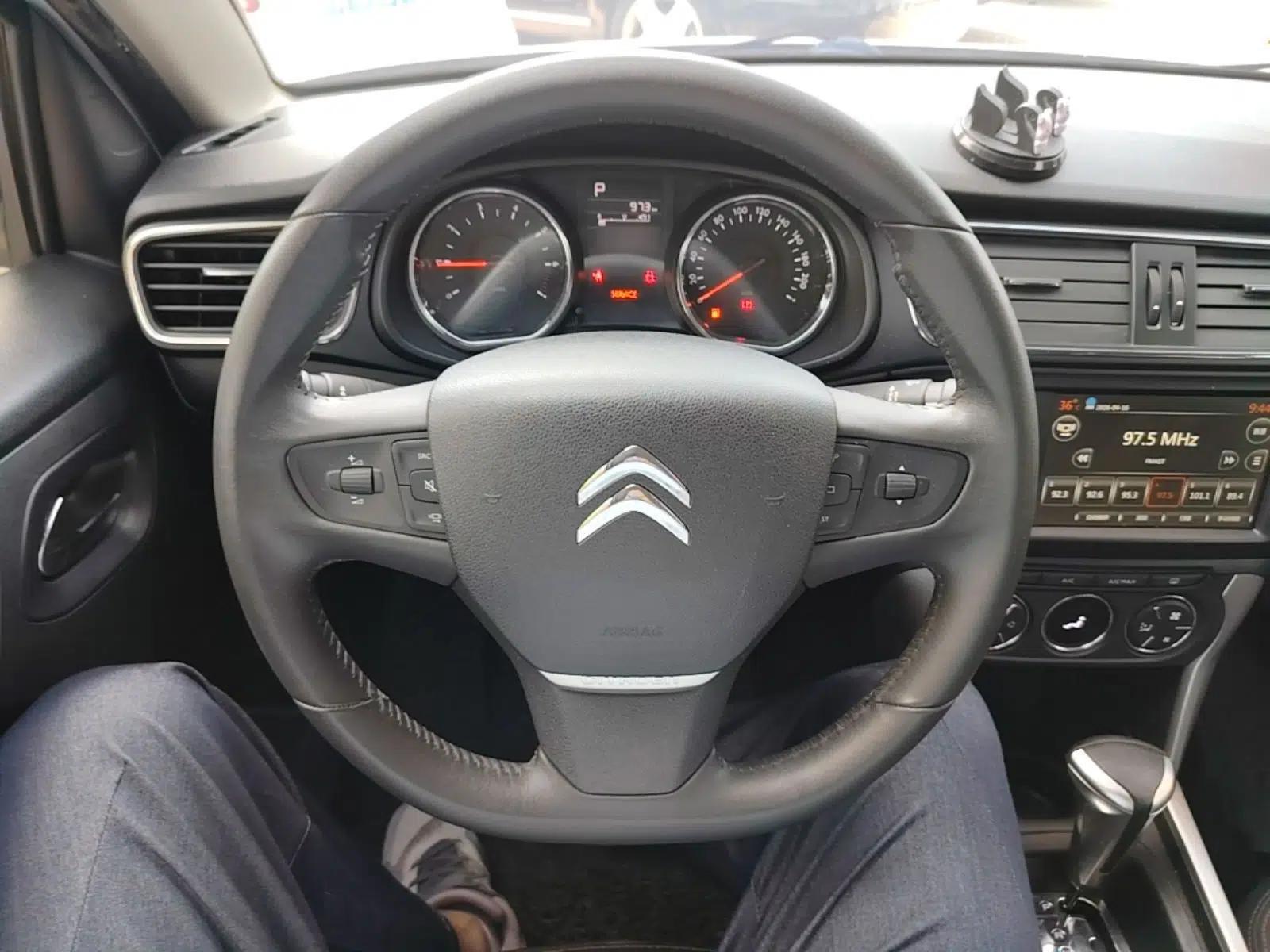 Citroen C3-XR 2015 1.6L Automatic Fashion Model — миниатюра 14
