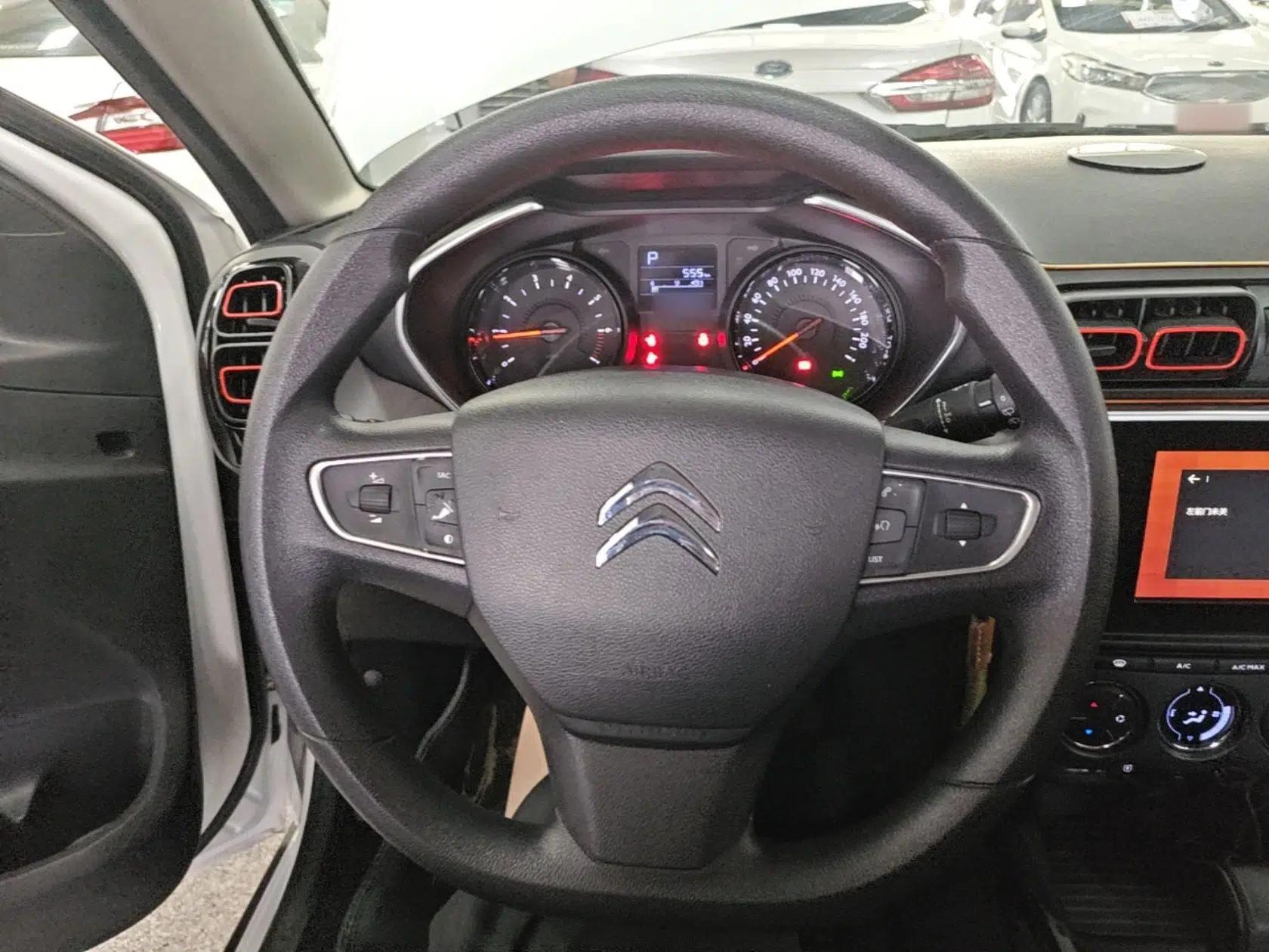 Citroen C3-XR 2019 1.6L Automatic Enjoyment Version — миниатюра 14