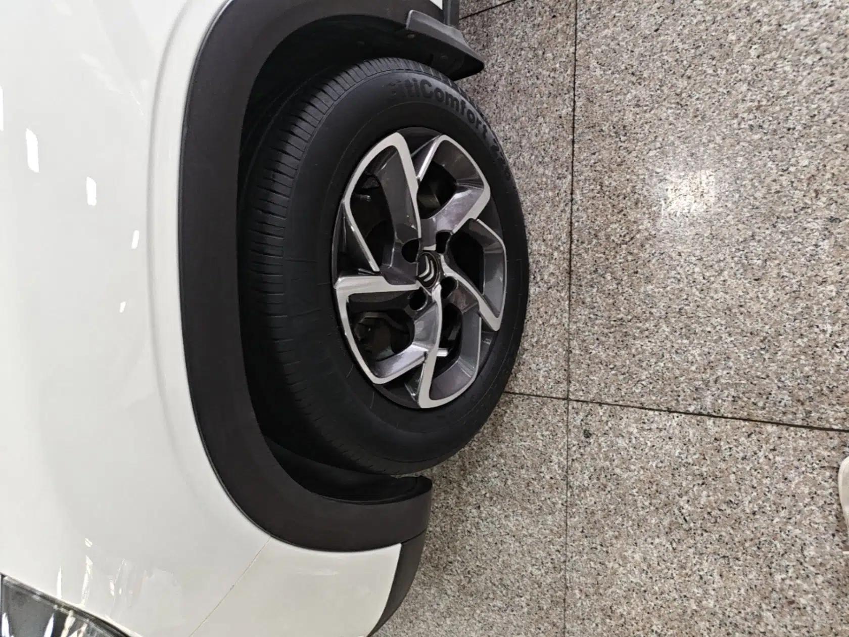 Citroen C3-XR 2019 1.6L Automatic Enjoyment Version — миниатюра 8