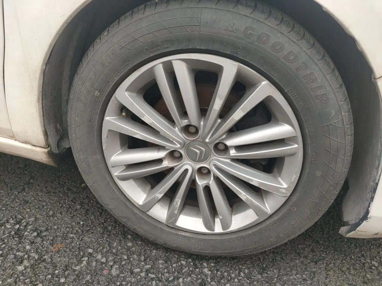 Citroen C4L 2013 1.8L Manual Jingxiang Edition — миниатюра 8
