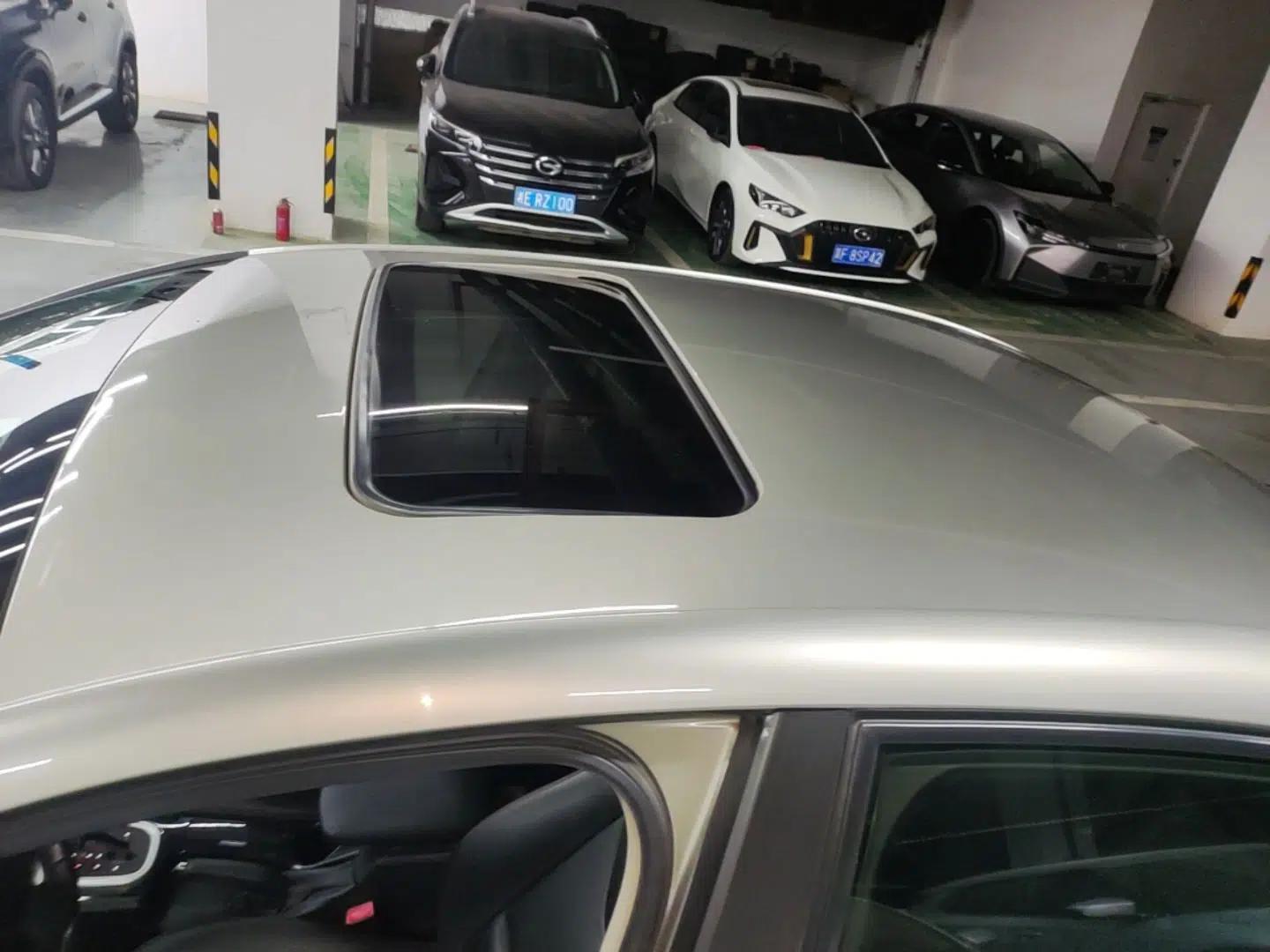 Citroen C4L 2015 1.8L Automatic Luxury Edition — миниатюра 11