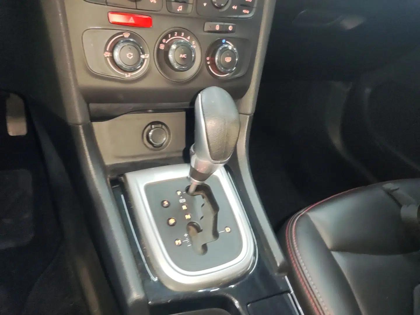 Citroen C4L 2015 1.8L Automatic Luxury Edition — миниатюра 17