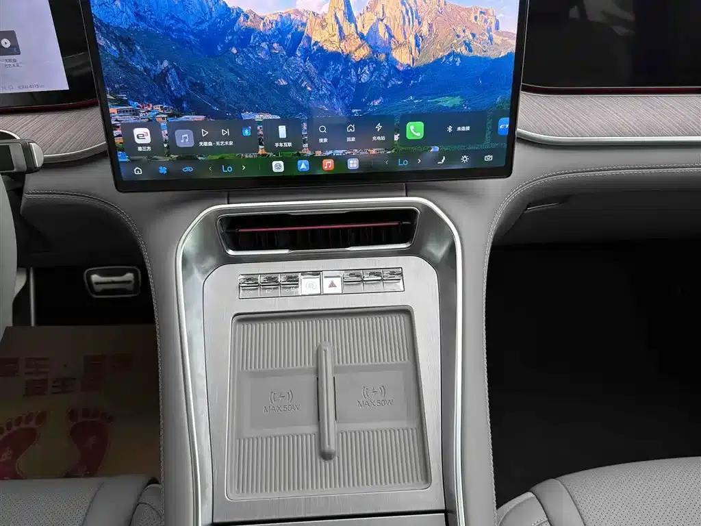 Denza N9 2026 Premium Edition — миниатюра 19
