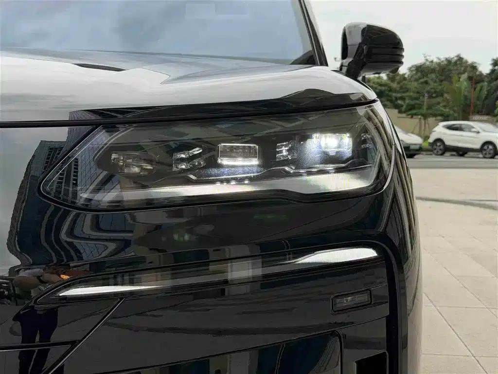 Denza N9 2026 Premium Edition — миниатюра 36
