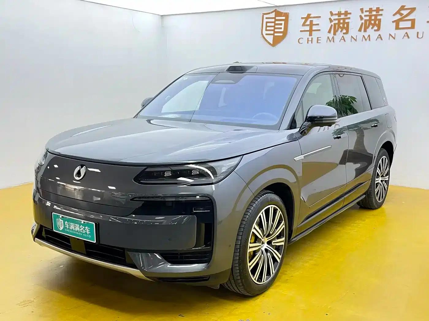 Denza N9 2025 Premium Edition — миниатюра 1