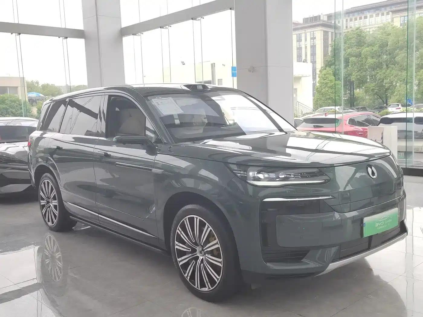 Denza N9 2025 Flagship Edition — миниатюра 3