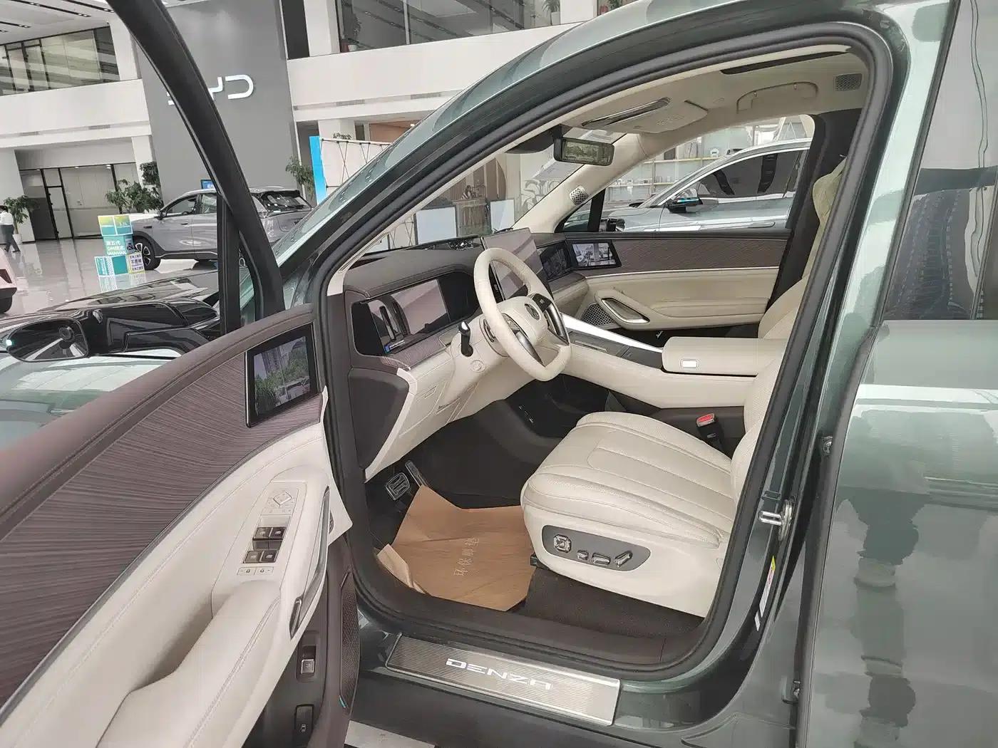 Denza N9 2025 Flagship Edition — миниатюра 5