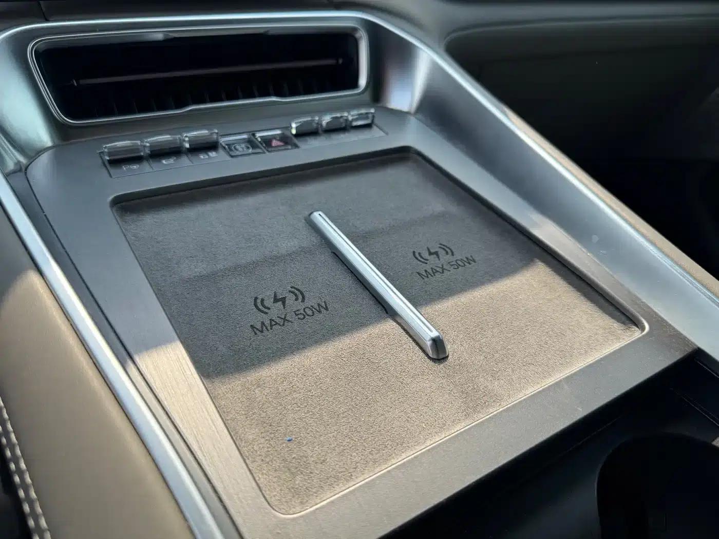 Denza N9 2025 Premium Edition — миниатюра 13