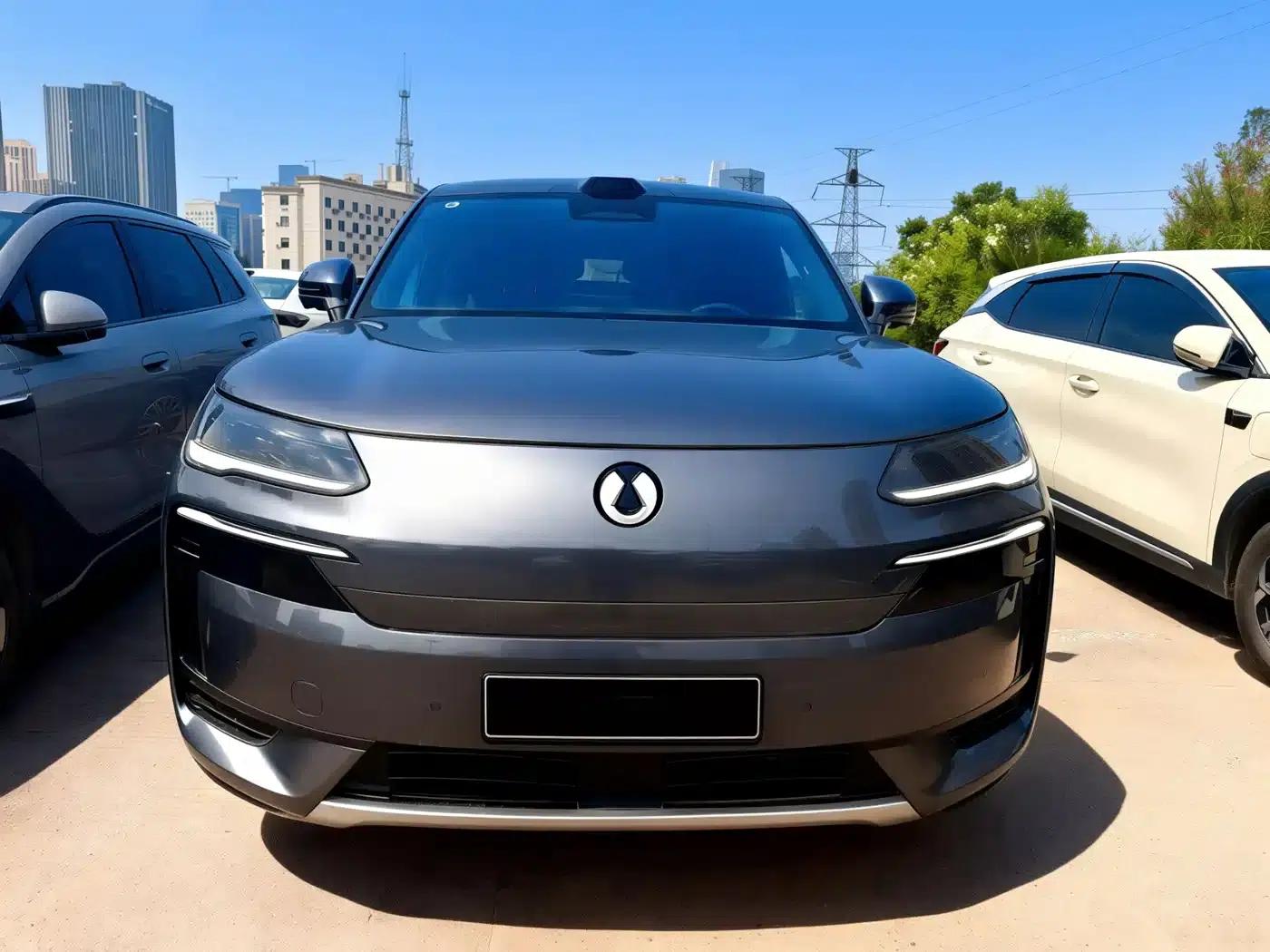Denza N9 2025 Flagship Edition — миниатюра 2