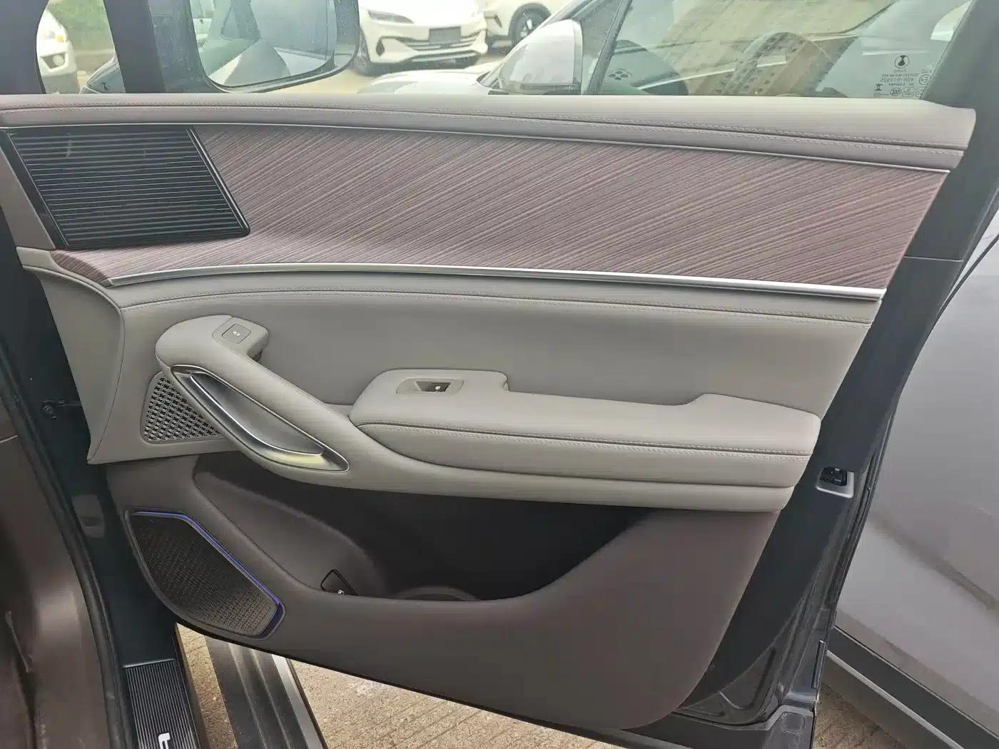 Denza N9 2025 Flagship Edition — миниатюра 14