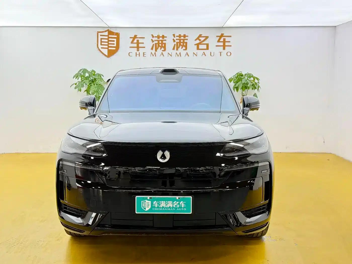 Denza N9 2025 Flagship Edition — миниатюра 2