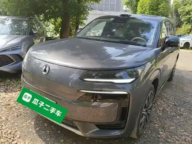 Denza N9 2025 Flagship Edition