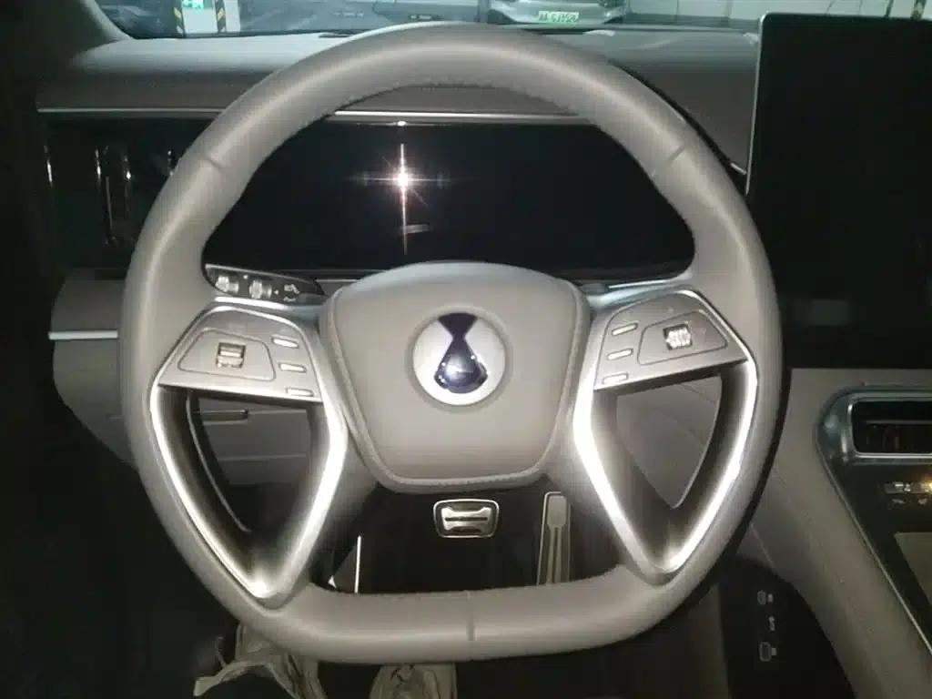 Denza N9 2025 Flagship Edition — миниатюра 11