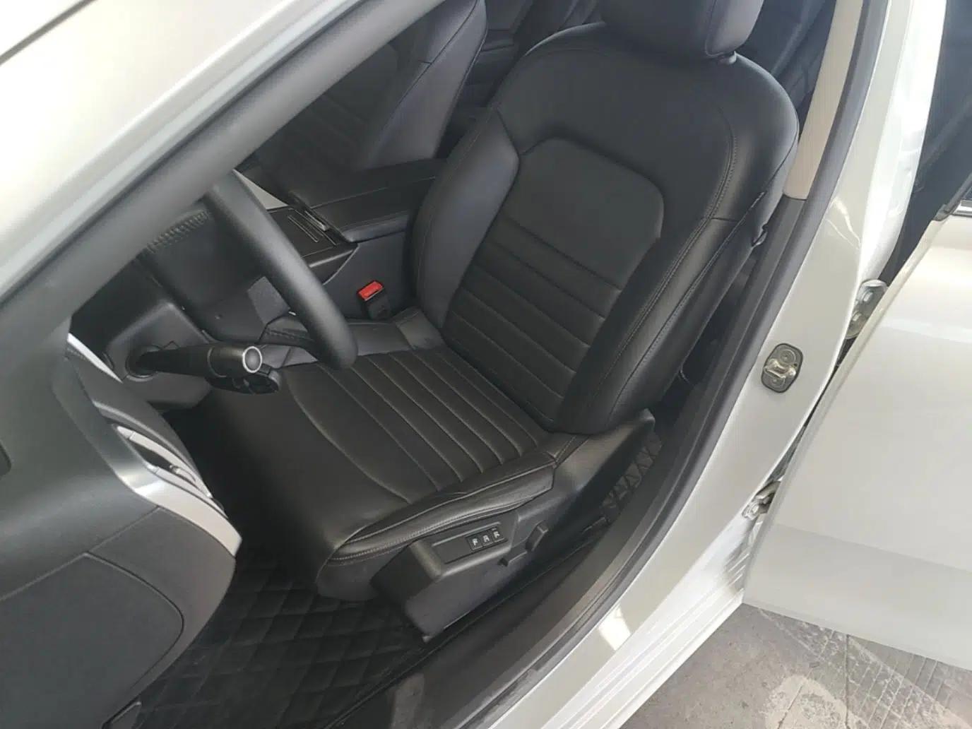 Citroen C6 2017 380THP Luxury Version — миниатюра 17
