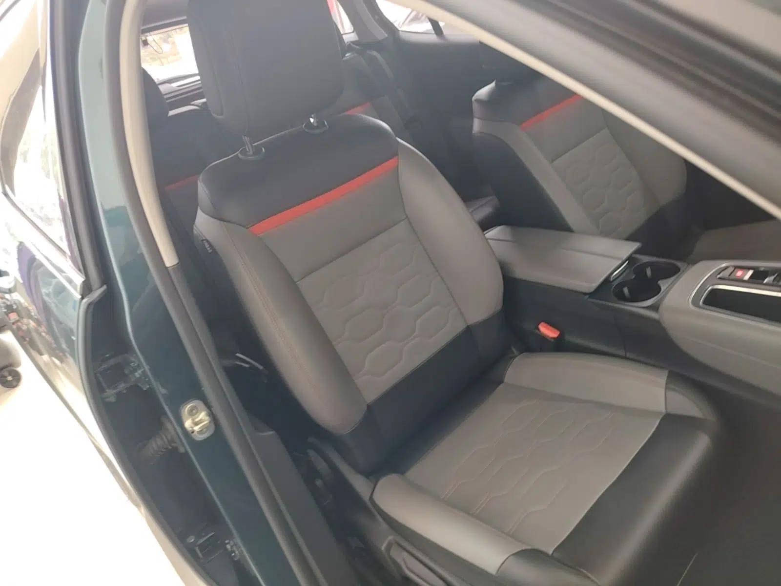 Citroen C5 AIRCROSS 2019 360THP Enjoyment Model China VI Standard — миниатюра 23