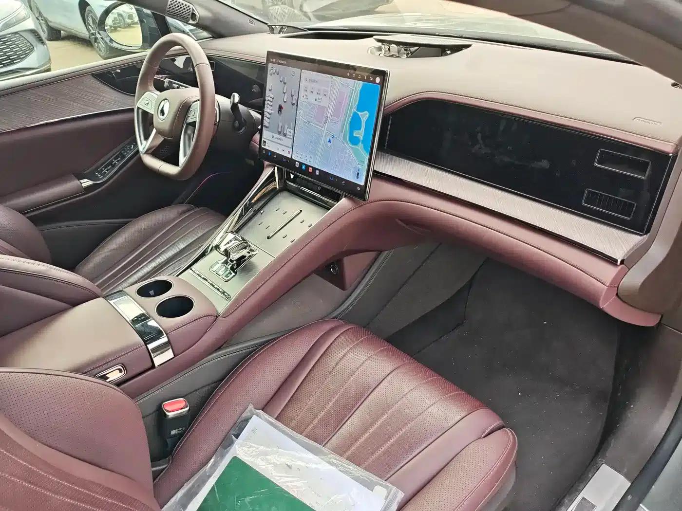 Denza Z9 GT 2024 1100 AWD Ultra Edition — миниатюра 15