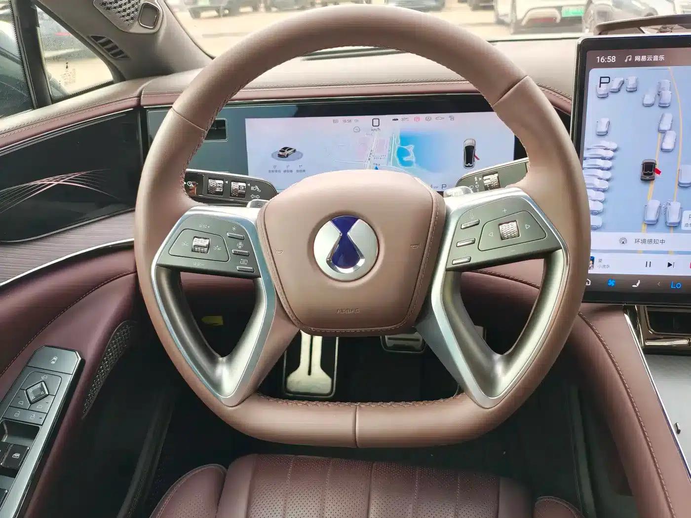 Denza Z9 GT 2024 1100 AWD Ultra Edition — миниатюра 18