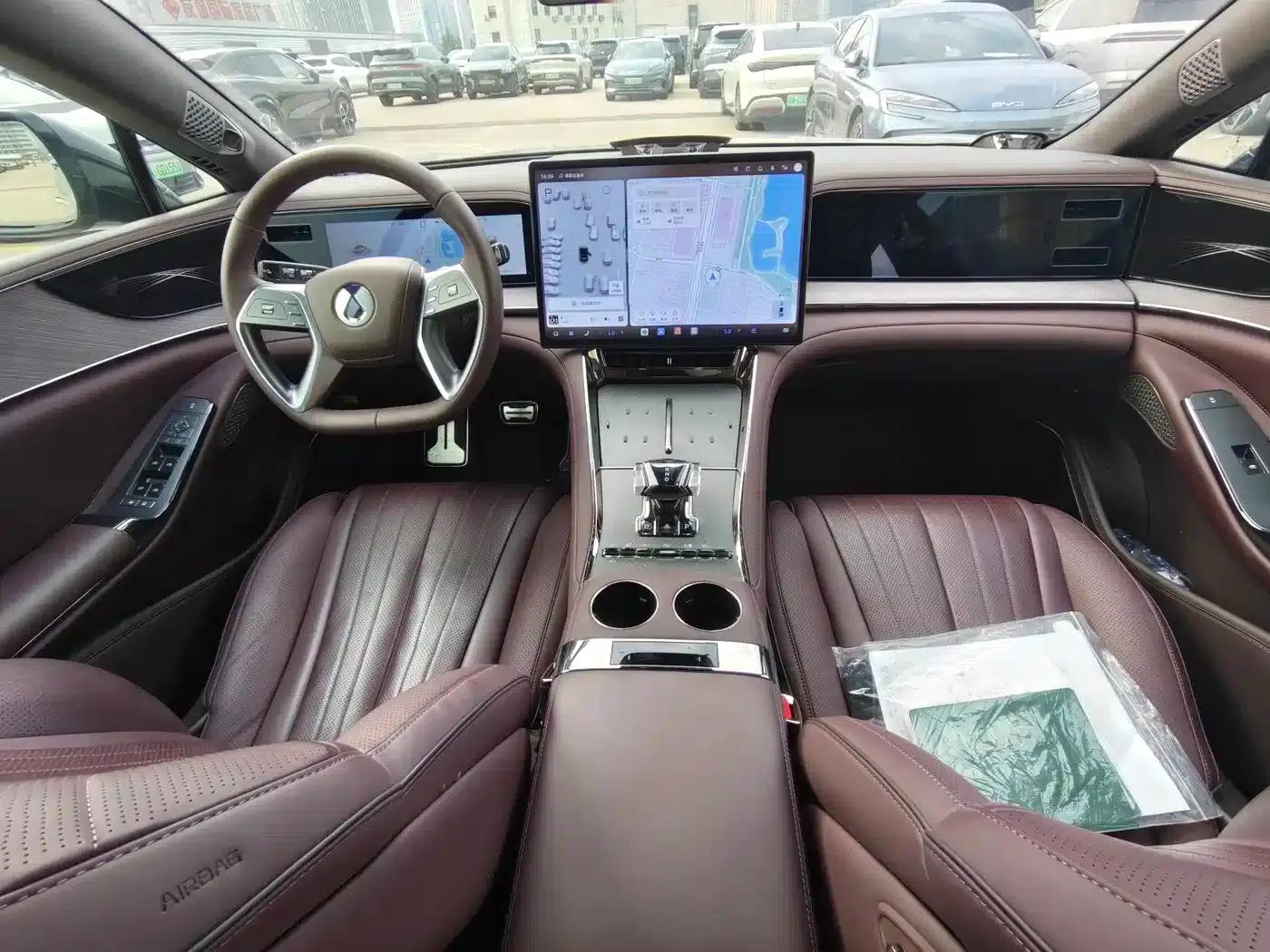 Denza Z9 GT 2024 1100 AWD Ultra Edition — миниатюра 23