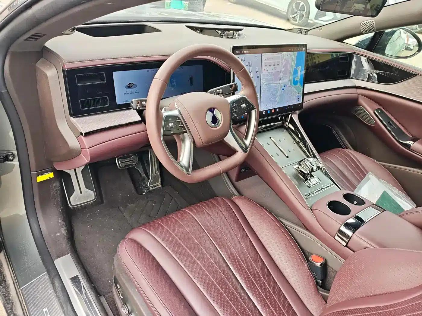 Denza Z9 GT 2024 1100 AWD Ultra Edition — миниатюра 10