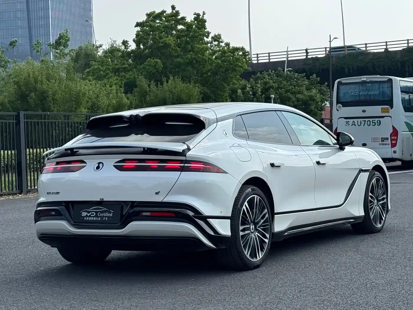 Denza Z9 GT 2024 1100 AWD Ultra Edition — миниатюра 18