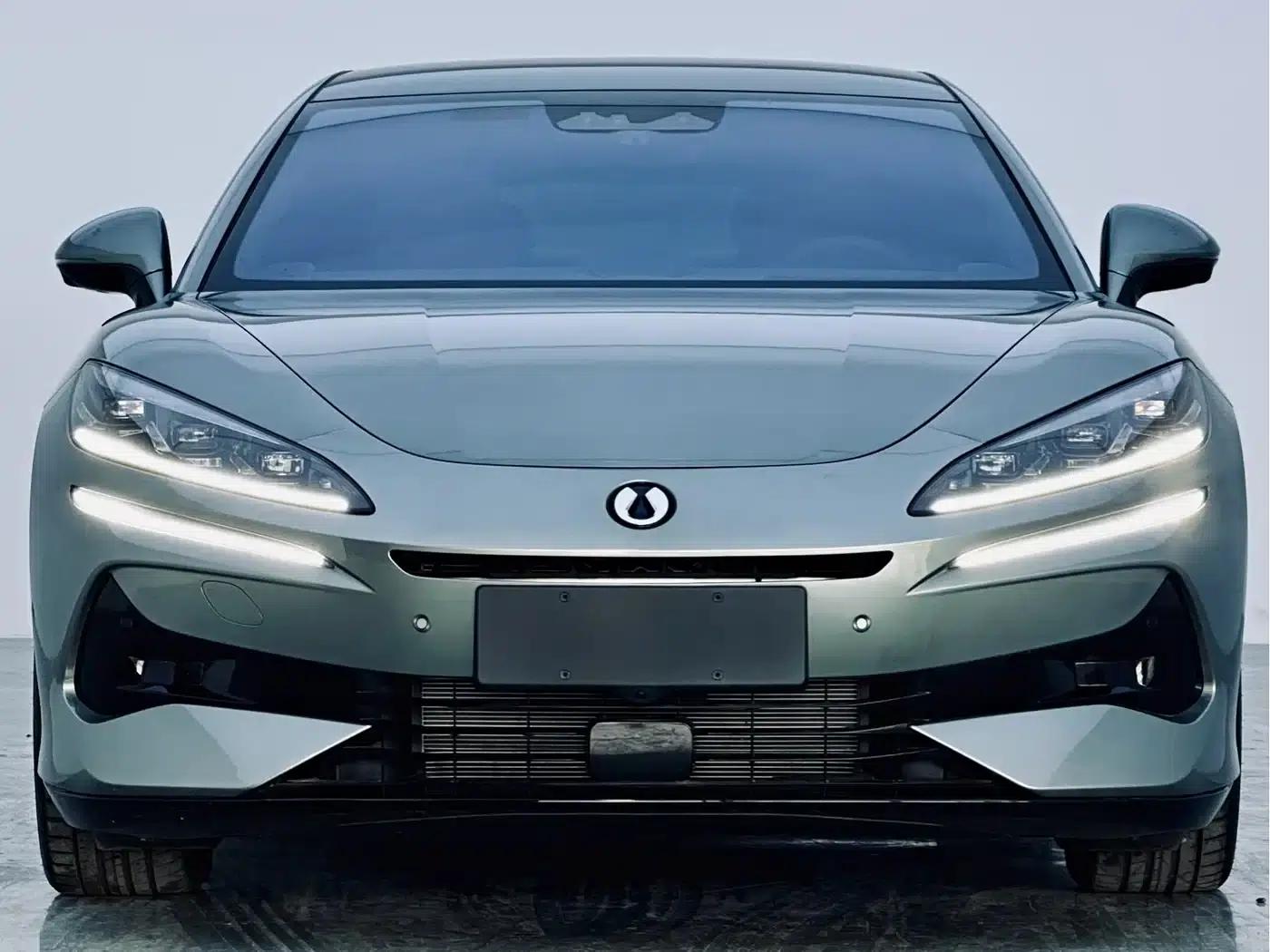 Denza Z9 GT 2024 1100 AWD Pro Edition — миниатюра 2