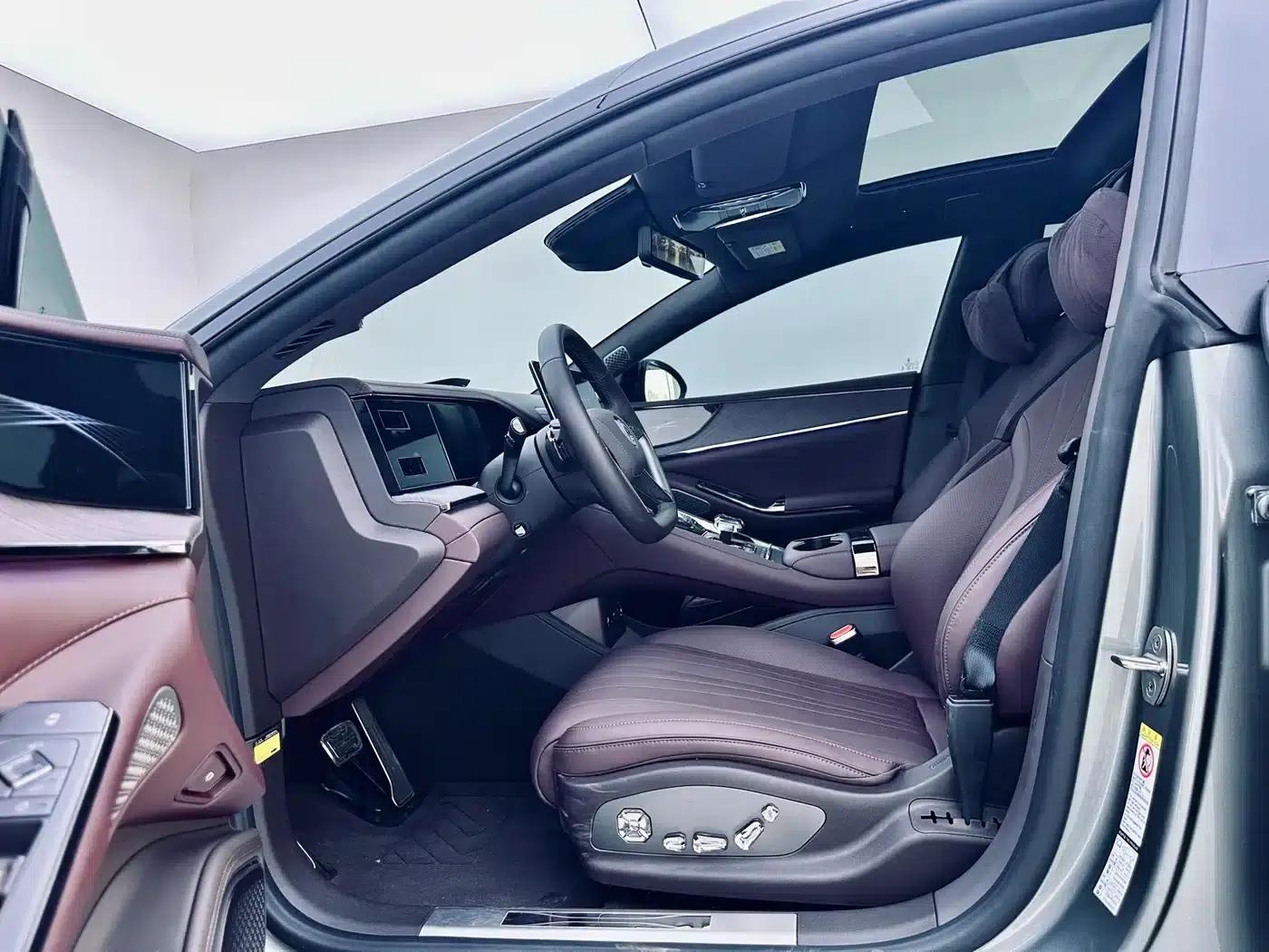 Denza Z9 GT 2024 1100 AWD Pro Edition — миниатюра 4