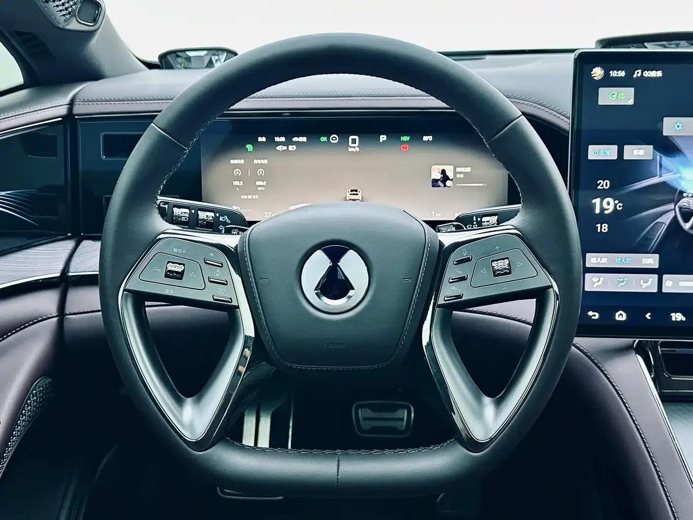 Denza Z9 GT 2024 1100 AWD Pro Edition — миниатюра 9