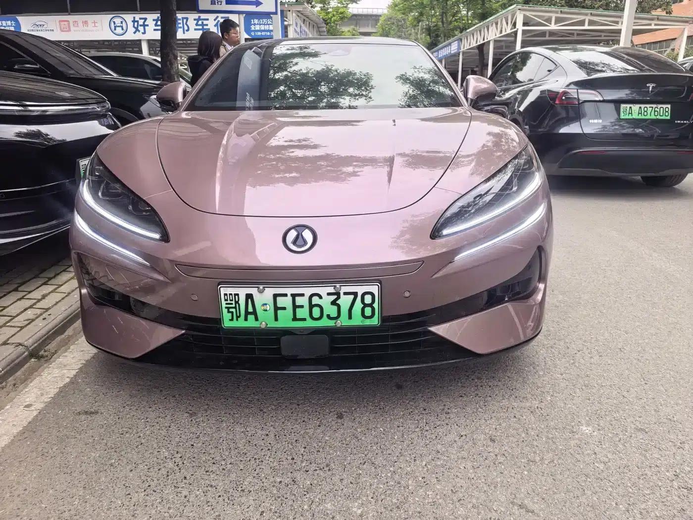 Denza Z9 GT 2024 1100 AWD Pro Edition — миниатюра 1