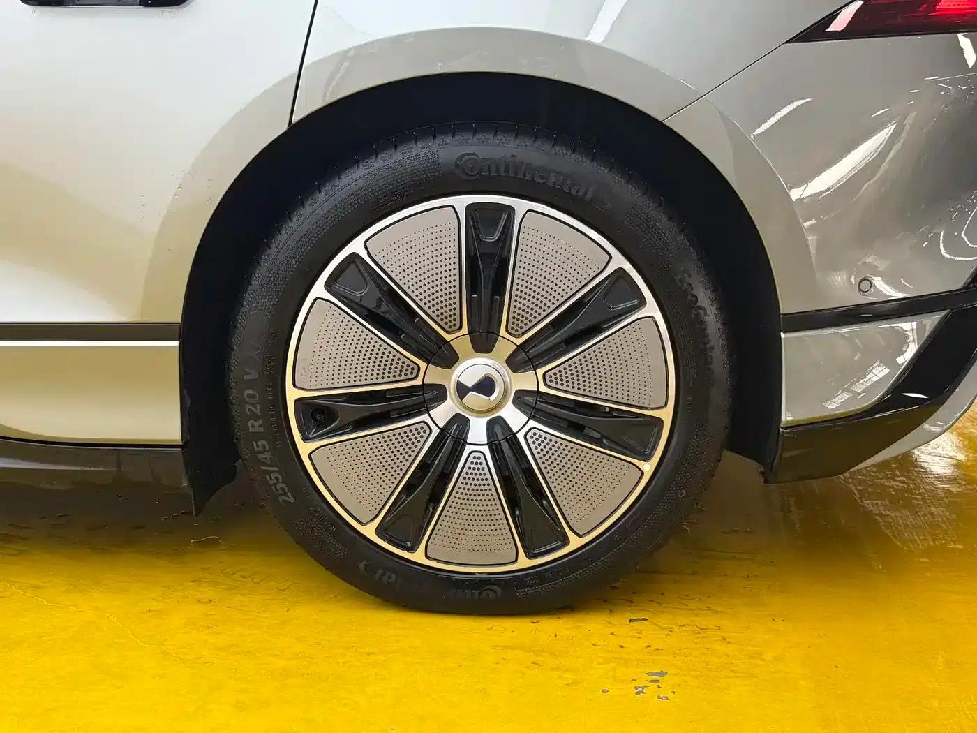 Denza Z9 GT 2024 1100 AWD Max First Edition — миниатюра 11
