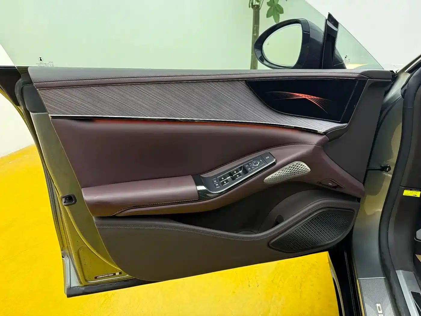 Denza Z9 GT 2024 1100 AWD Max First Edition — миниатюра 3