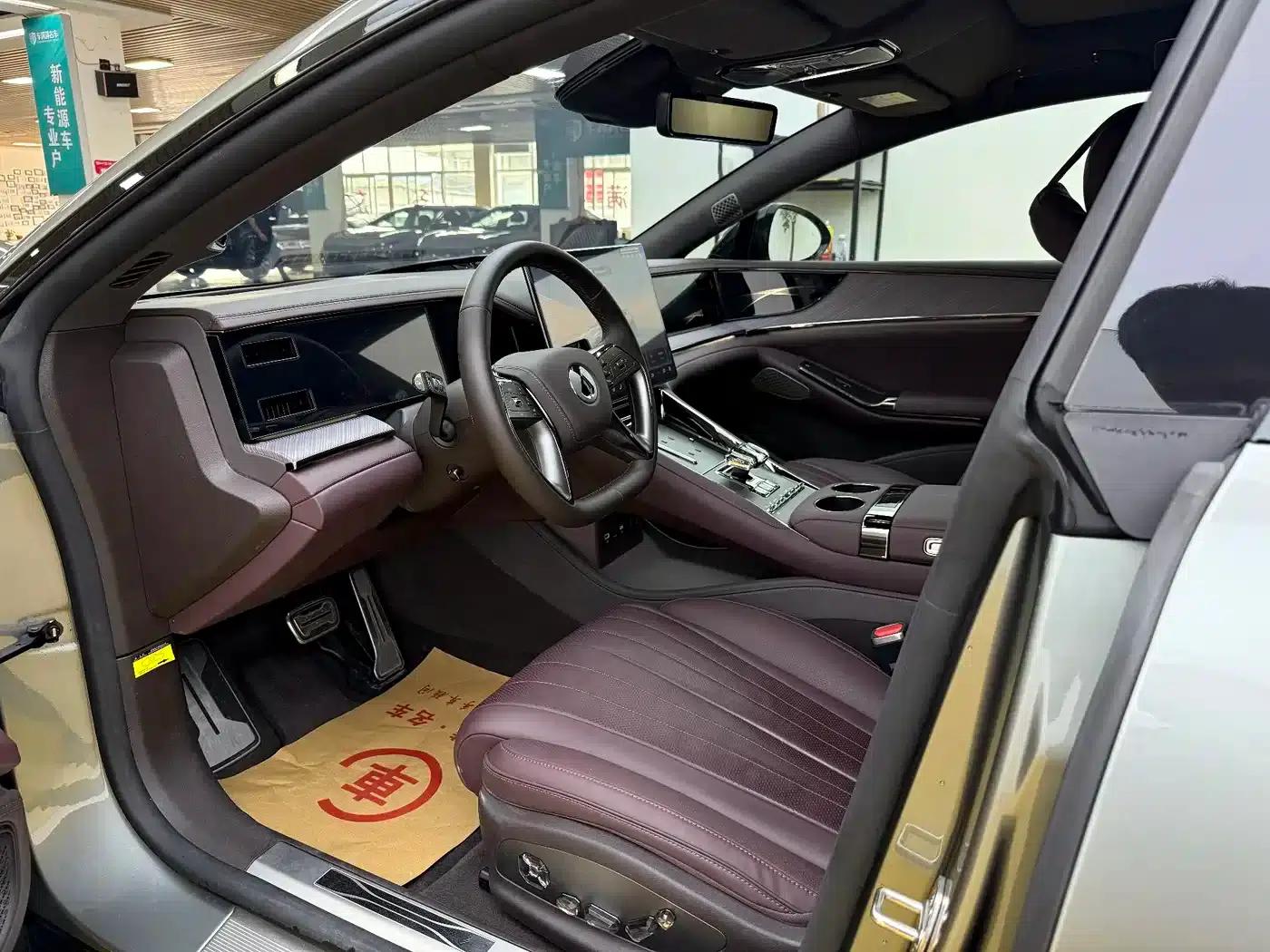 Denza Z9 GT 2024 1100 AWD Max First Edition — миниатюра 5